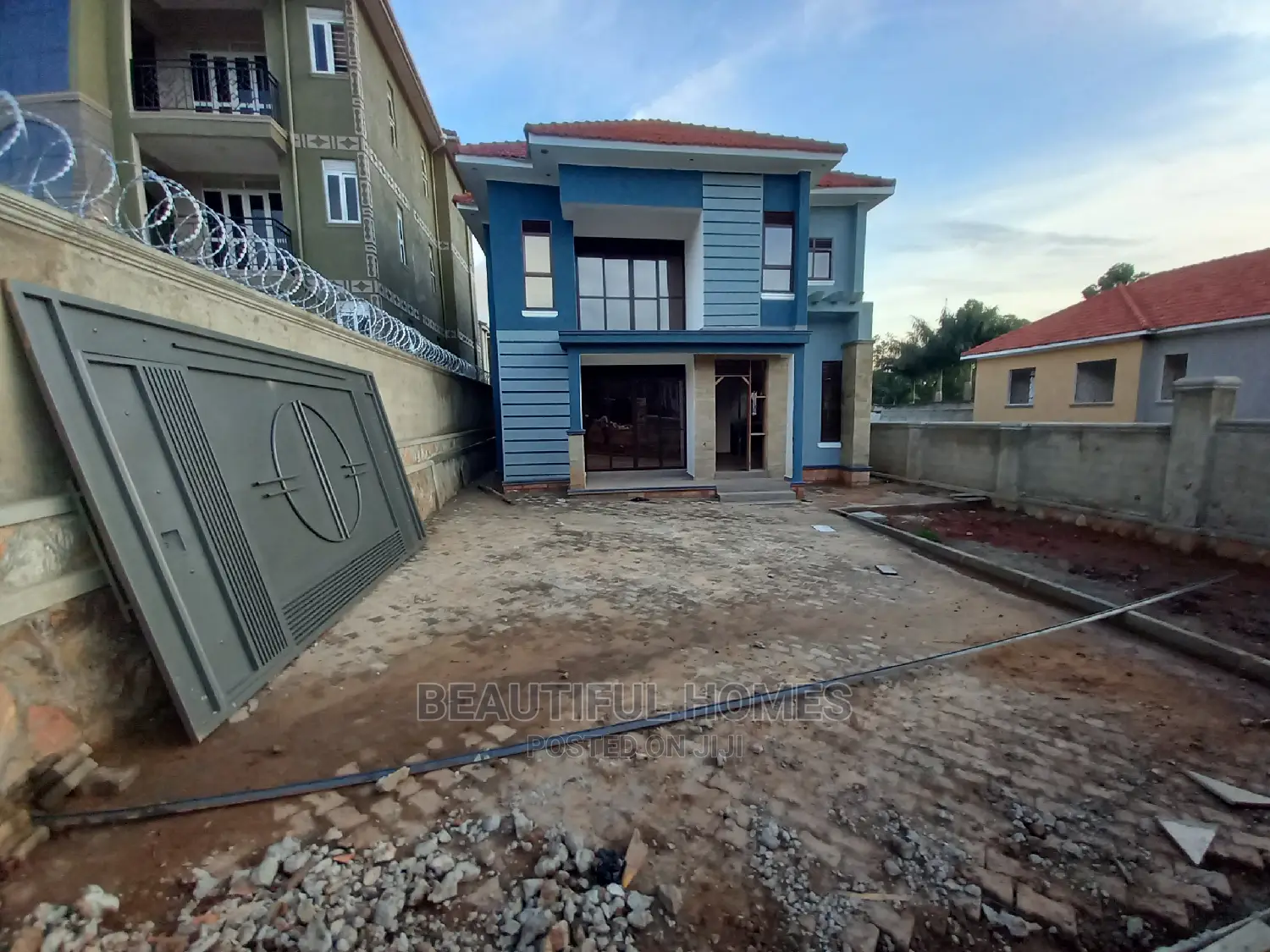 Furnished 4bdrm Mansion in Najjera, Kira for Sale