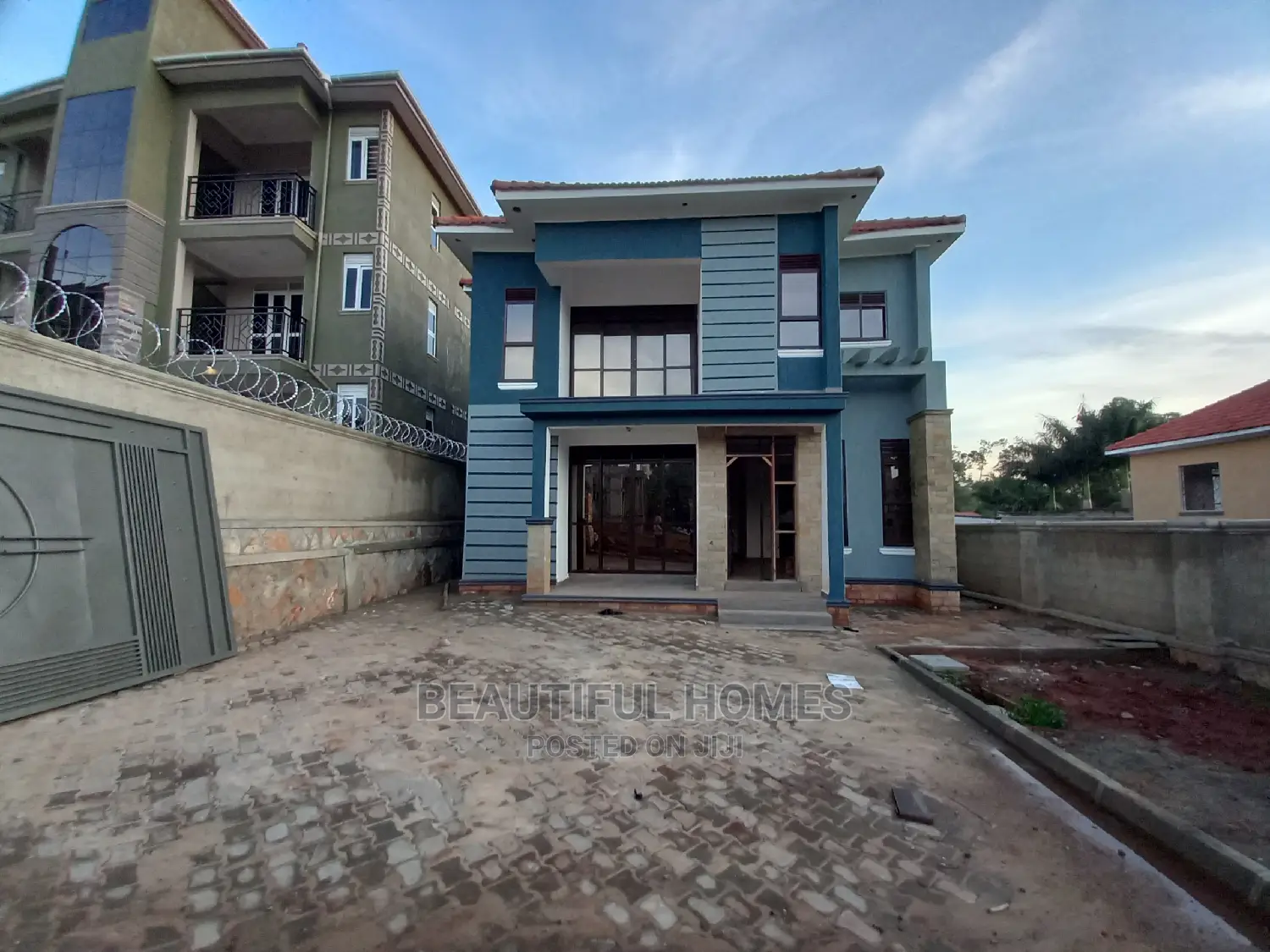 Furnished 4bdrm Mansion in Najjera, Kira for Sale
