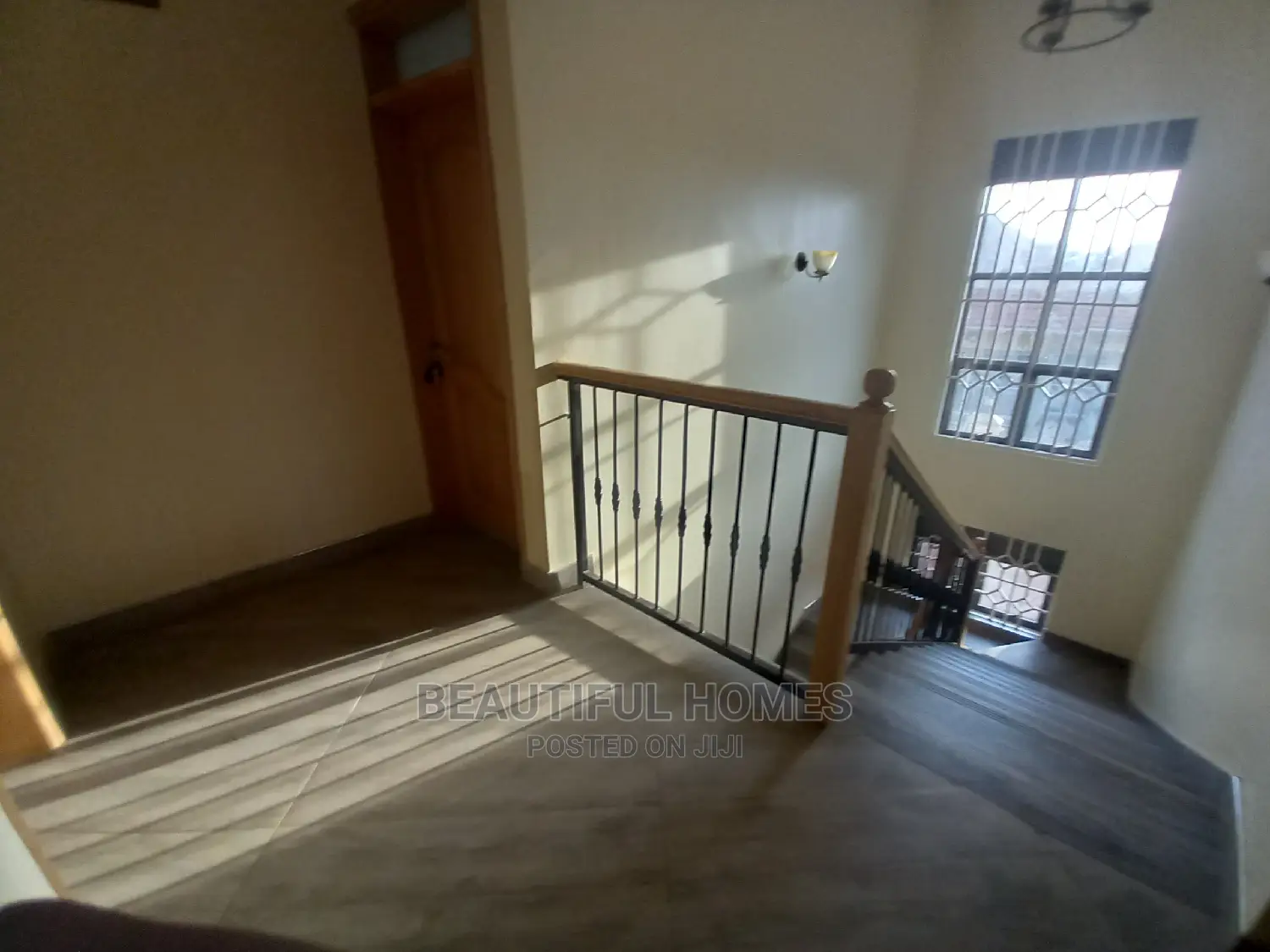 Furnished 5bdrm Mansion in Minister'S Village, Kira for Sale