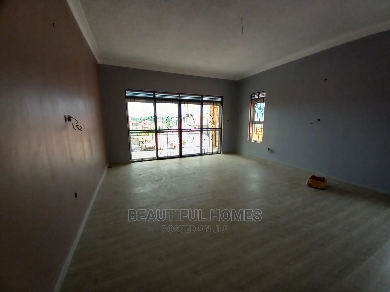 Furnished 5bdrm Mansion in Najjera, Kira for Sale