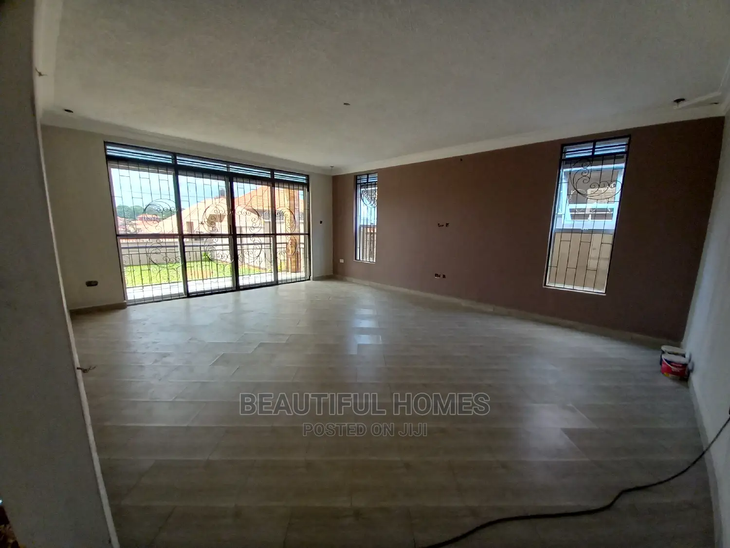 Furnished 5bdrm Mansion in Najjera, Kira for Sale