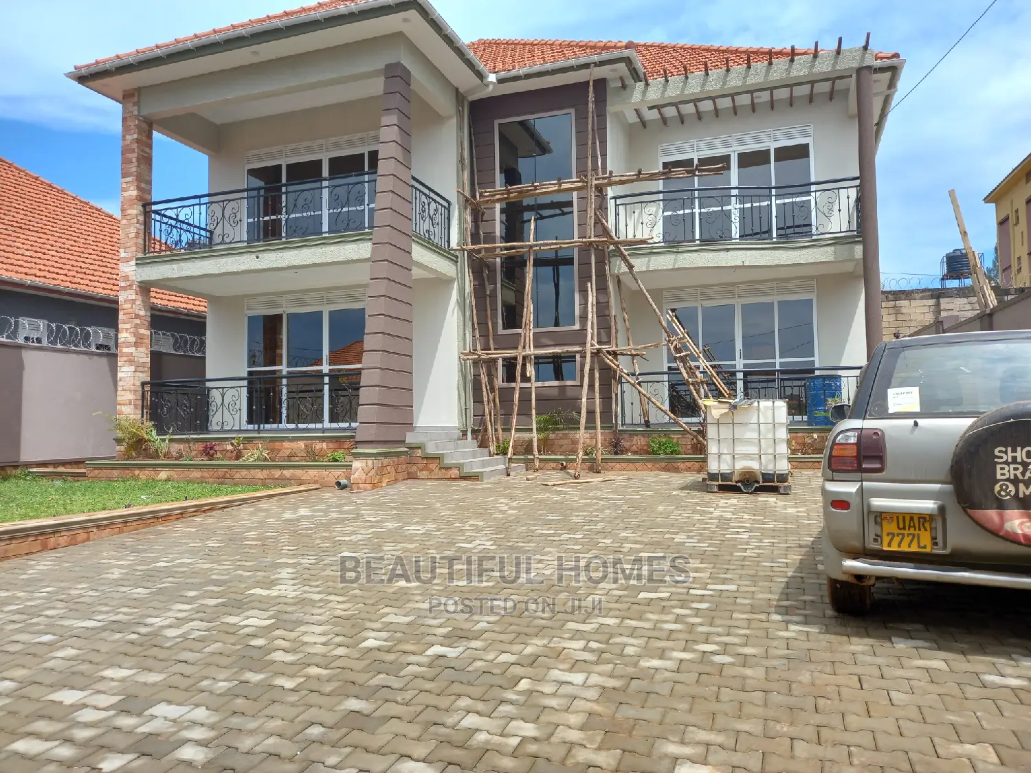 Furnished 5bdrm Mansion in Najjera, Kira for Sale