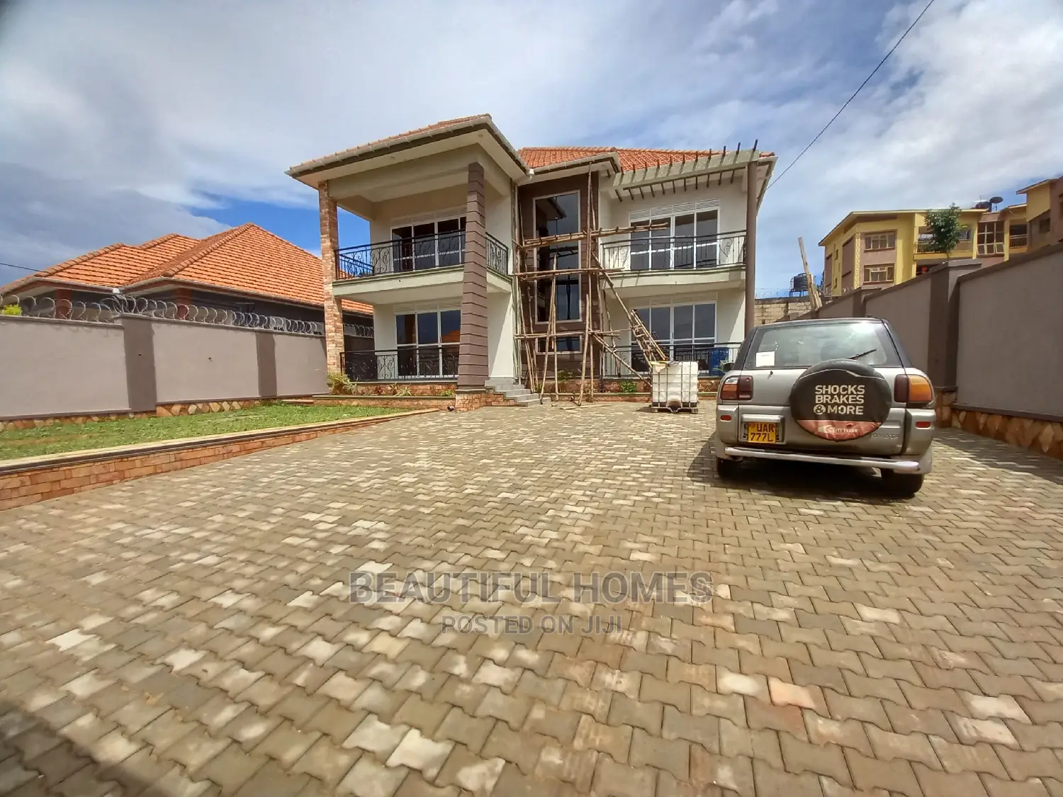 Furnished 5bdrm Mansion in Najjera, Kira for Sale