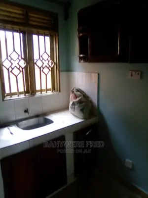 Furnished 3bdrm Bungalow in Kira for Rent