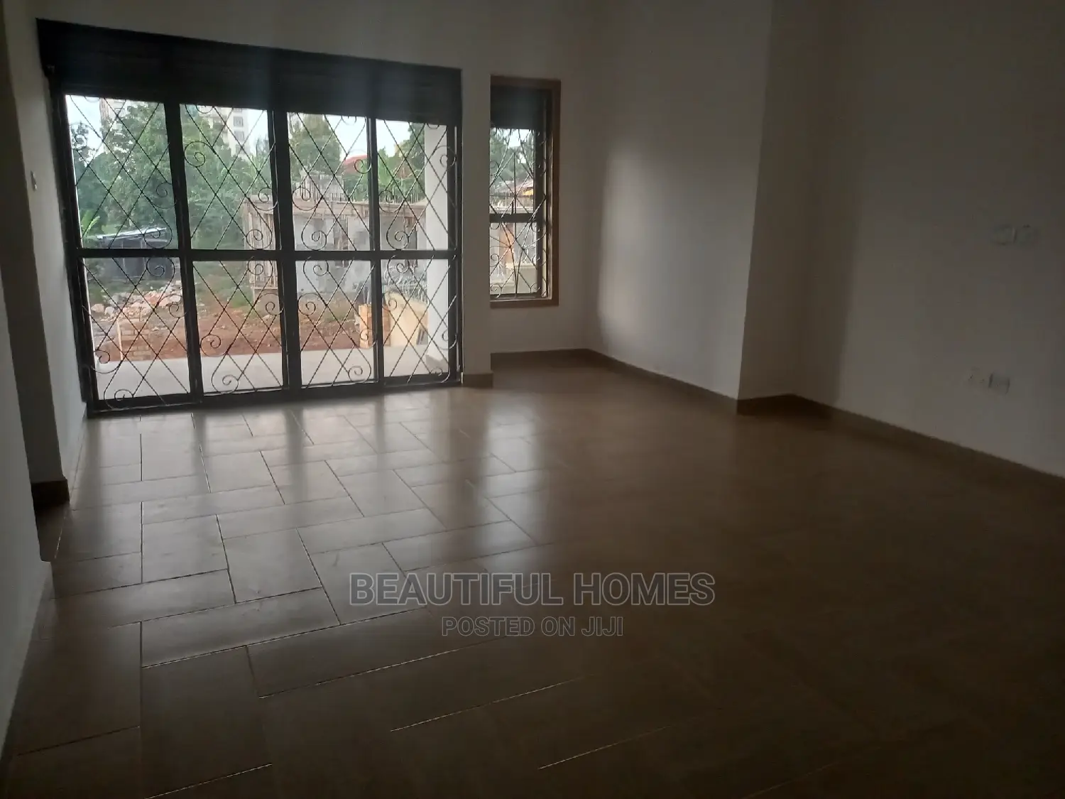 Furnished 4bdrm Duplex in Najjera, Nakawa for Sale