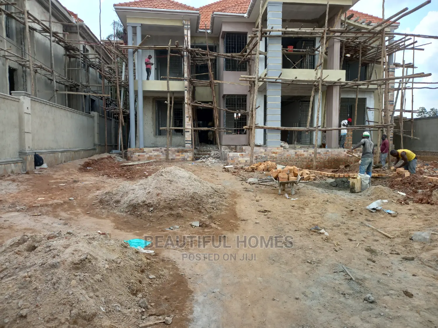 Furnished 6bdrm Mansion in Kisaasi, Central Division for Sale
