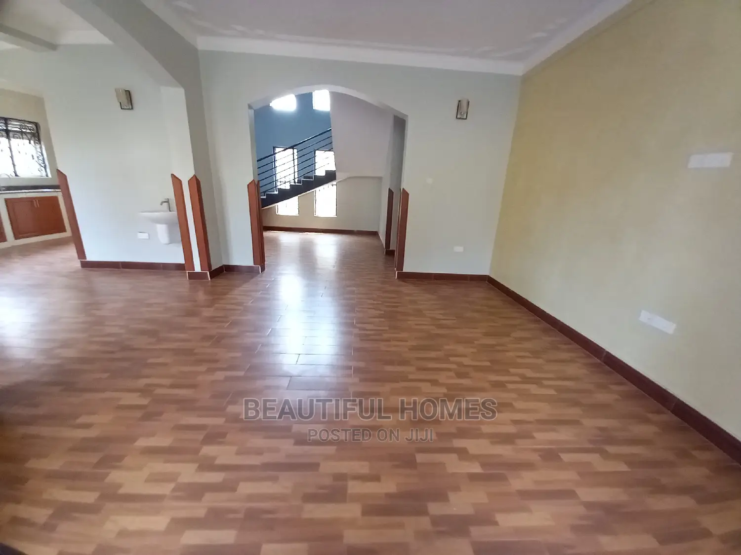 Furnished 6bdrm Mansion in Najjera, Kira for Sale