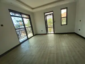 Furnished 7bdrm House in Kira for Sale