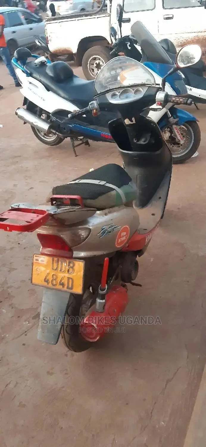 Yamaha YZF-R 2018 Gray