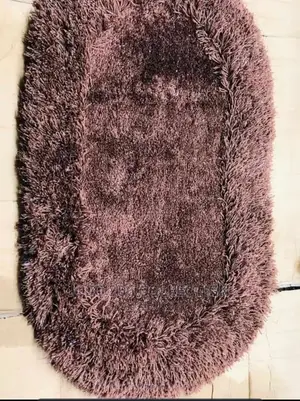 Center Carpets