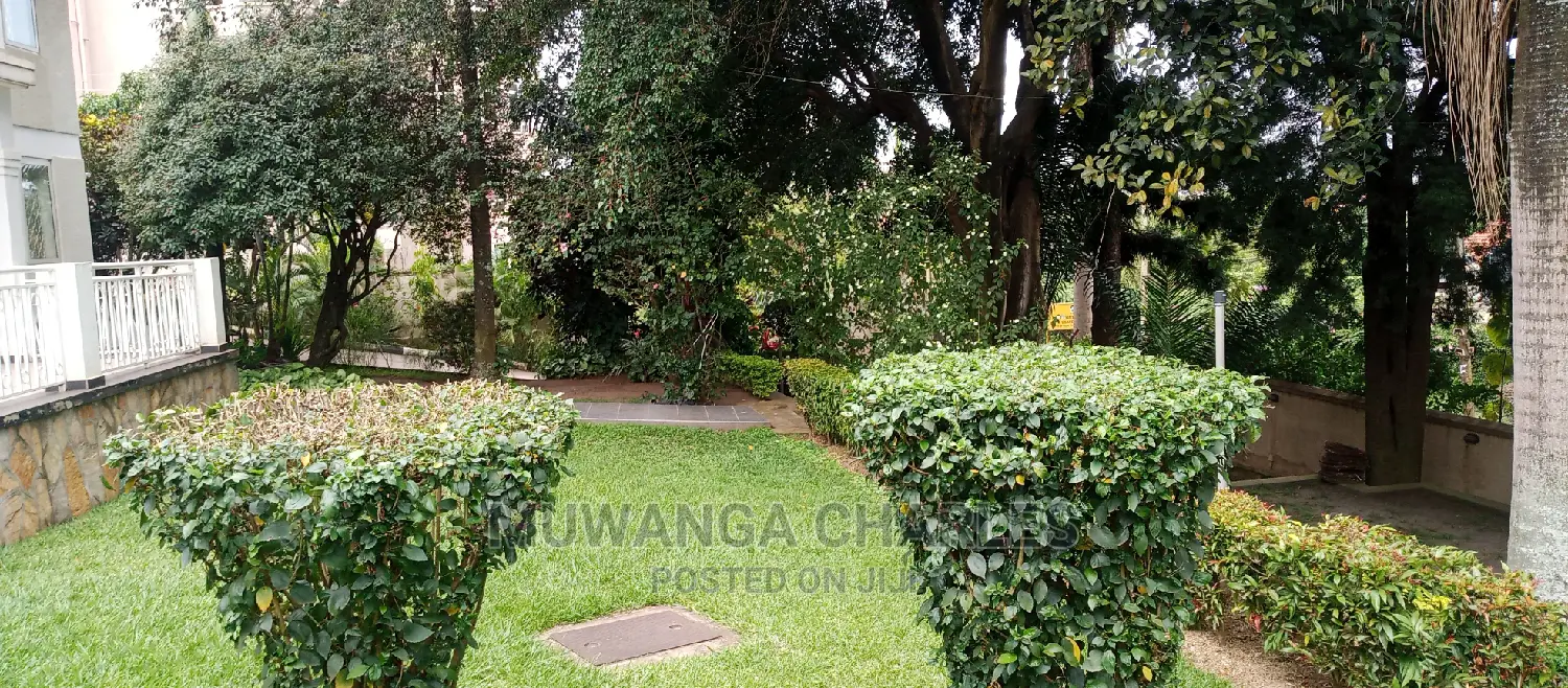 4bdrm Duplex in Fs Properties Ltd, Central Division for Sale