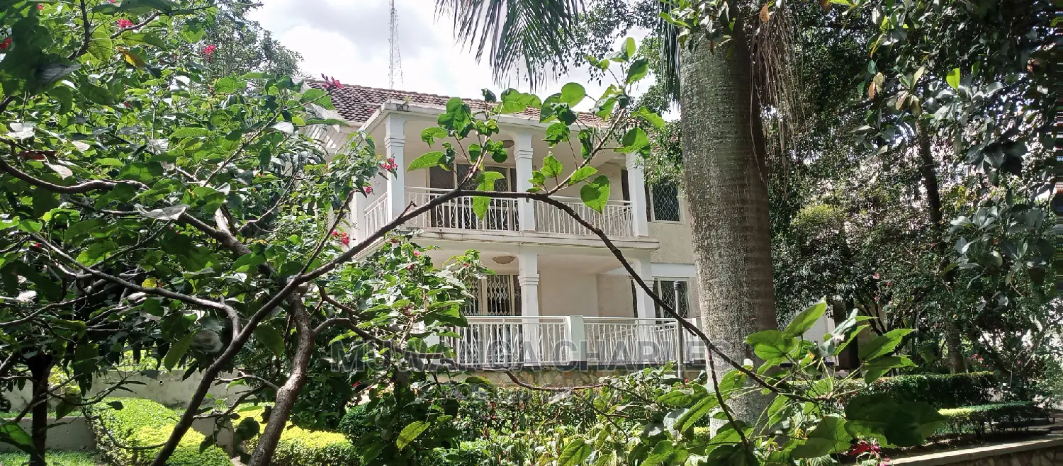 4bdrm Duplex in Fs Properties Ltd, Central Division for Sale
