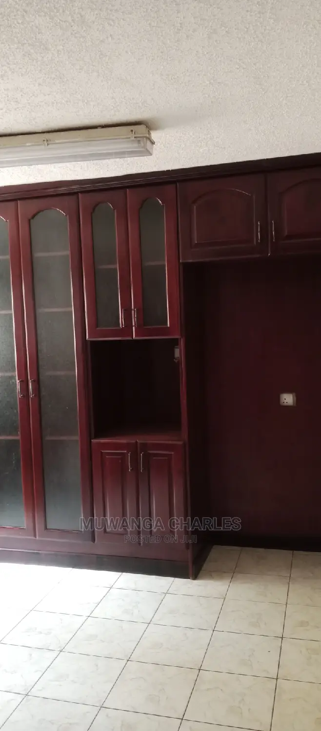 4bdrm Duplex in Fs Properties Ltd, Central Division for Sale