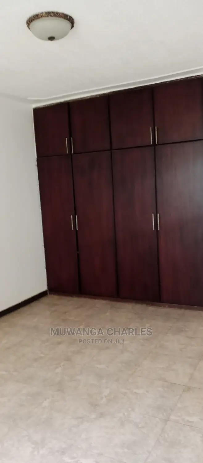 4bdrm Duplex in Fs Properties Ltd, Central Division for Sale