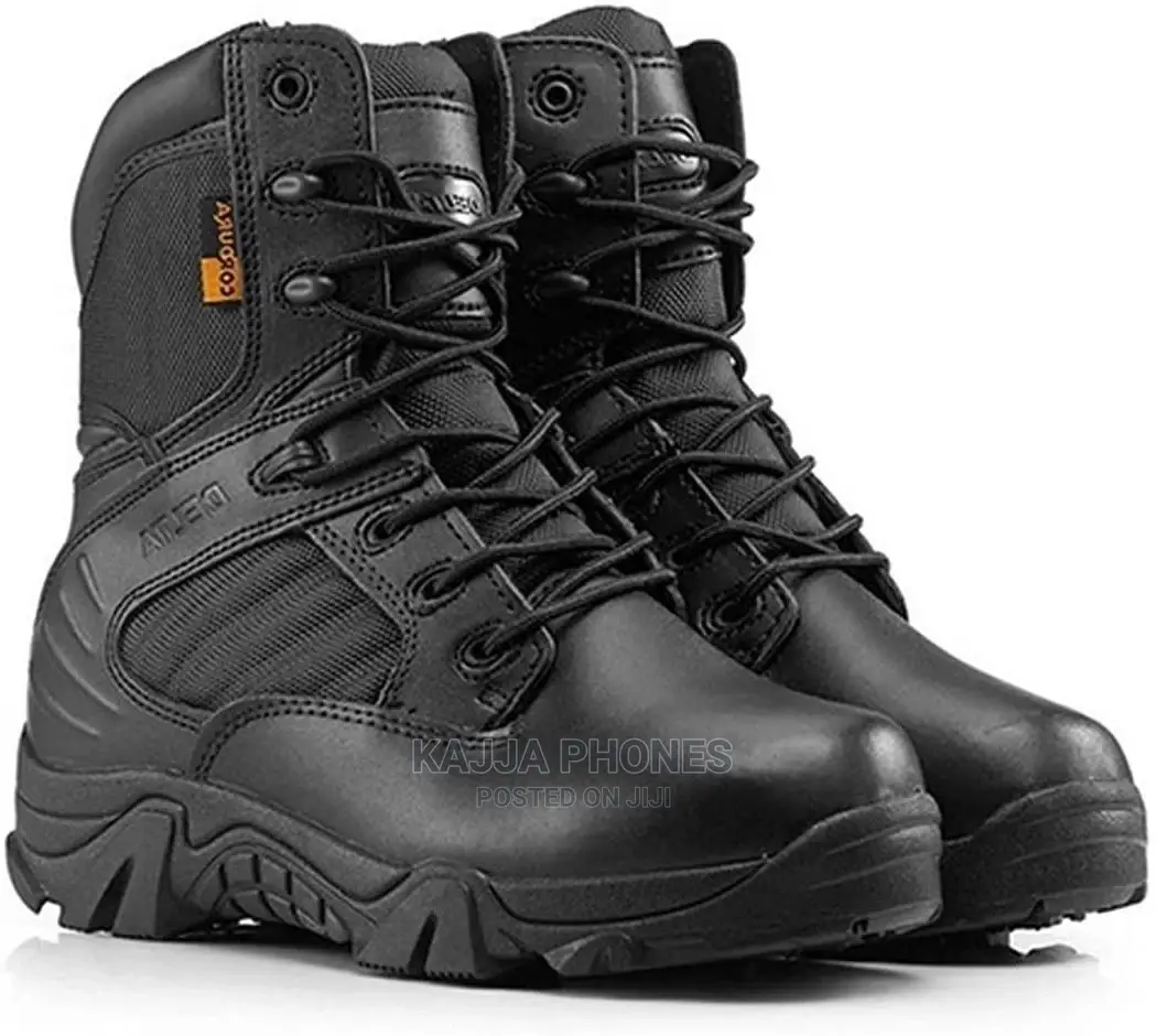 Delta Boots Black