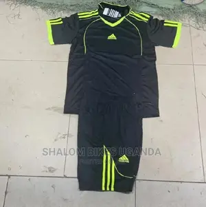 Plain Jerseys and Club Jerseys