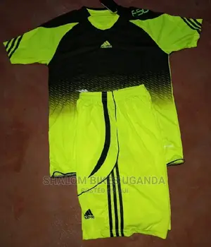 Plain Jerseys and Club Jerseys