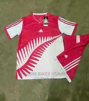 Plain Jerseys and Club Jerseys