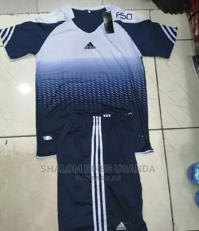 Plain Jerseys and Club Jerseys