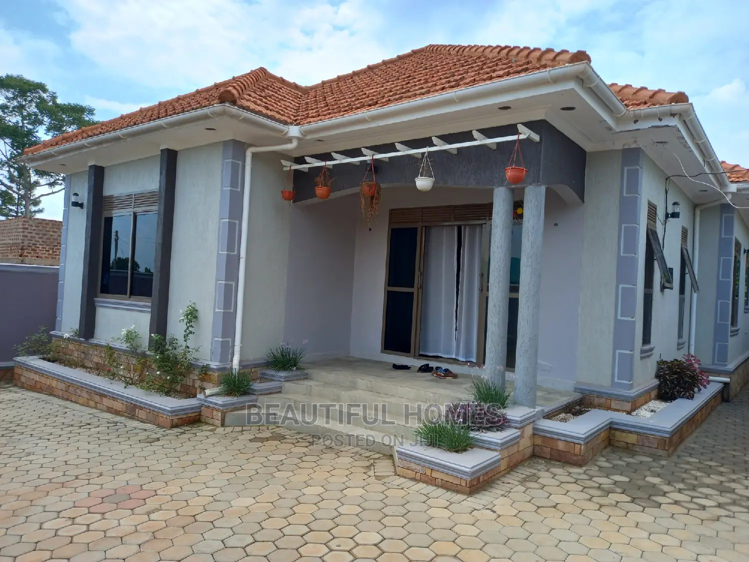 Furnished 4bdrm House in Nakwero, Kira for Sale
