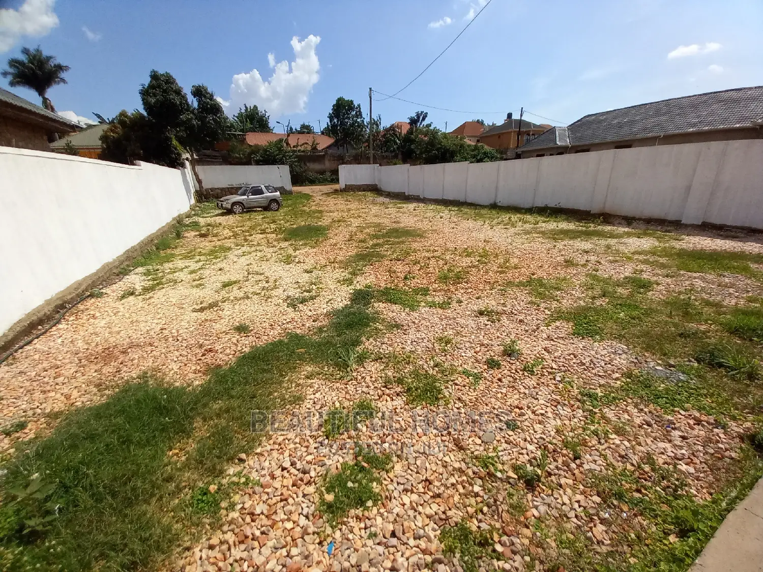 Furnished 2bdrm Block of Flats in Kira for Sale