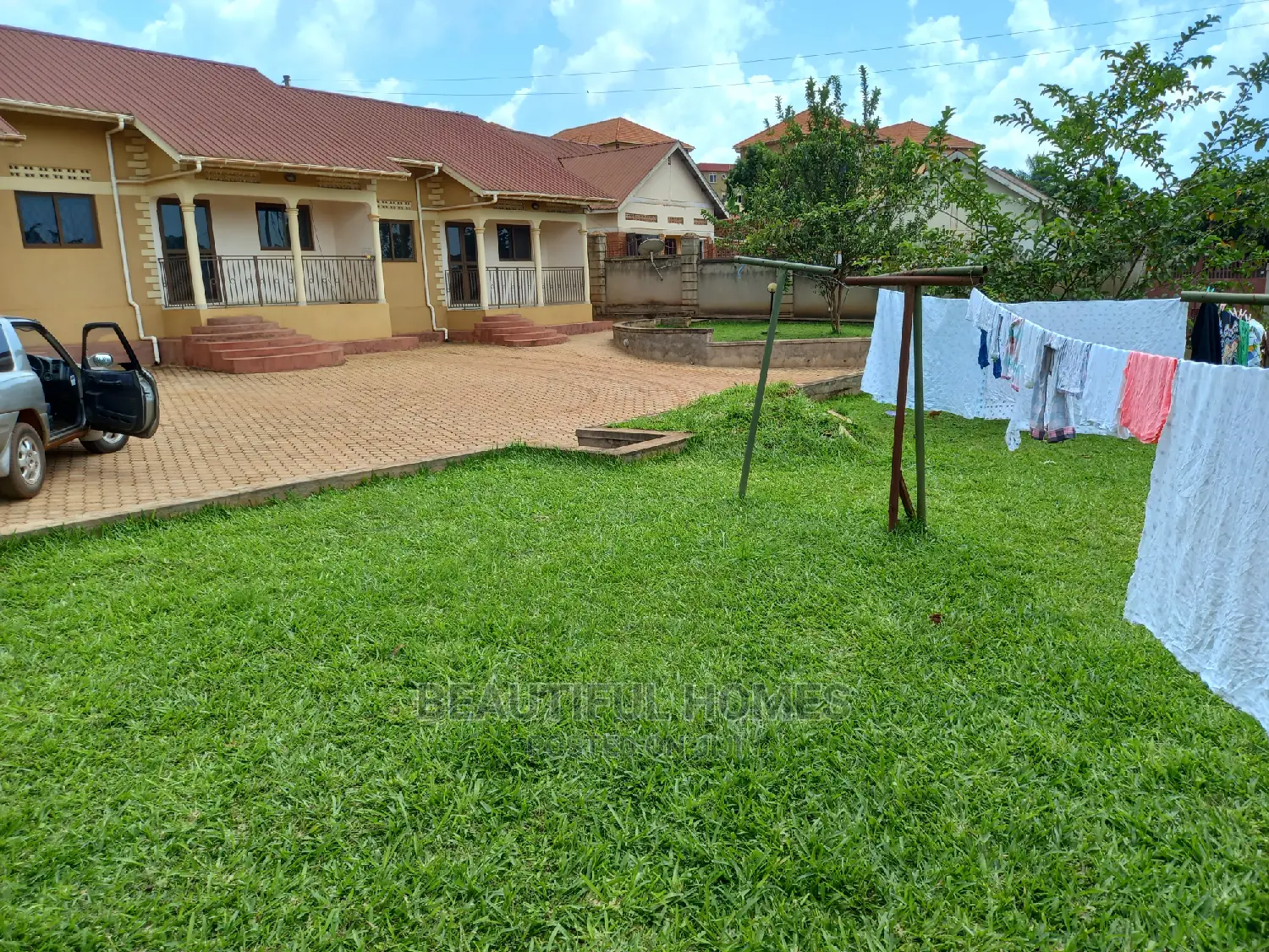 Furnished 2bdrm Apartment in Kiwatule, Nakawa for Sale