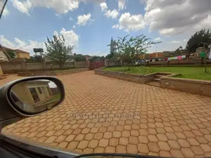 Furnished 2bdrm Apartment in Kiwatule, Nakawa for Sale