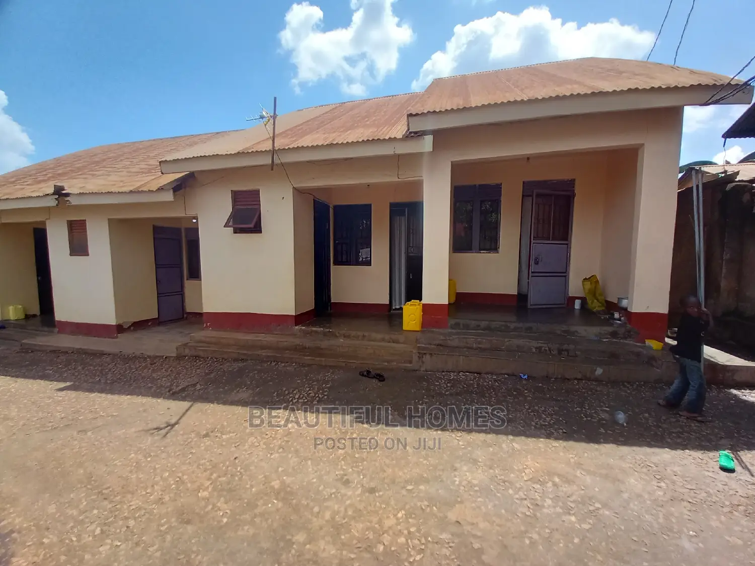 Furnished 1bdrm Apartment in Kisaasi, Nakawa for Sale