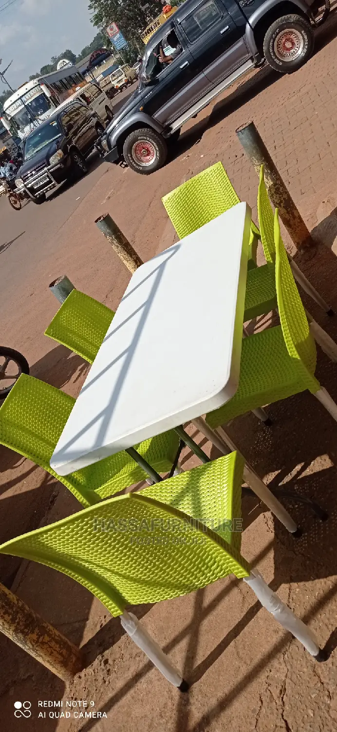 Kids Dinner Table 6seaters