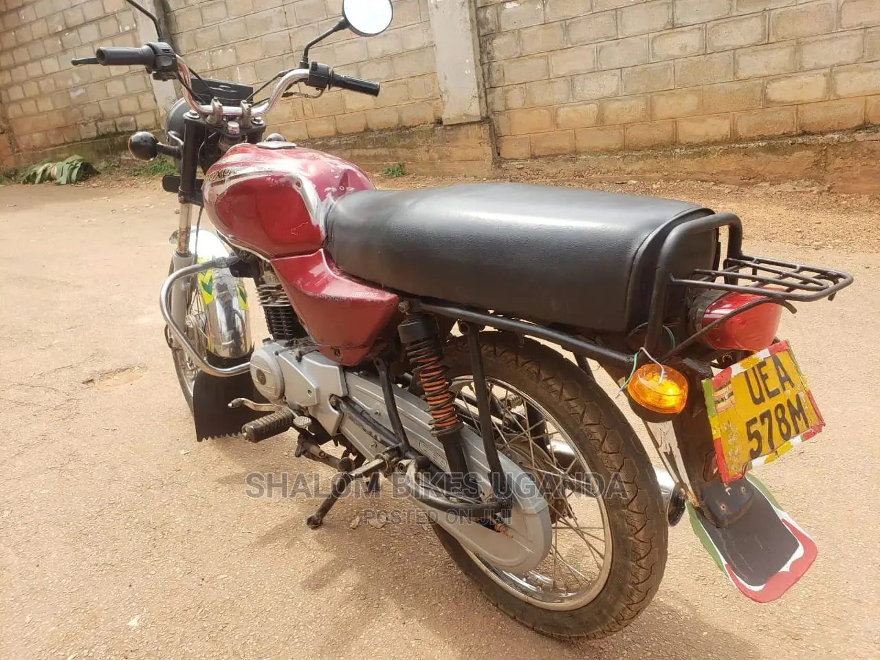 Bajaj 2019 Red