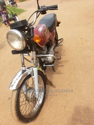 Bajaj 2019 Red