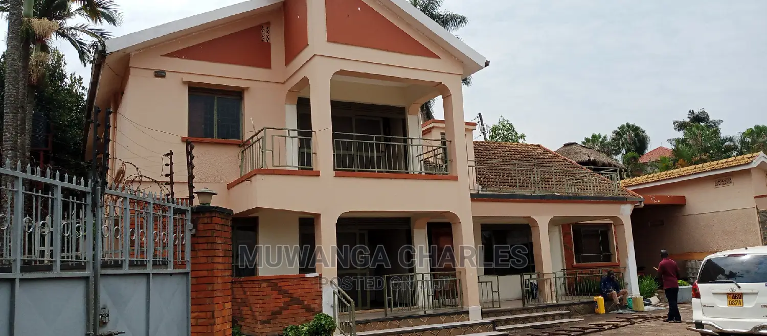 5bdrm Duplex in Fs Properties Ltd, Central Division for Rent