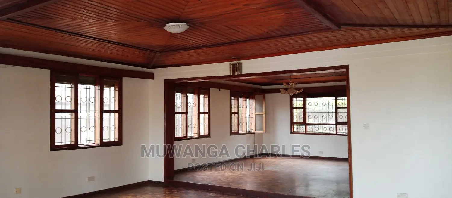 5bdrm Duplex in Fs Properties Ltd, Central Division for Rent
