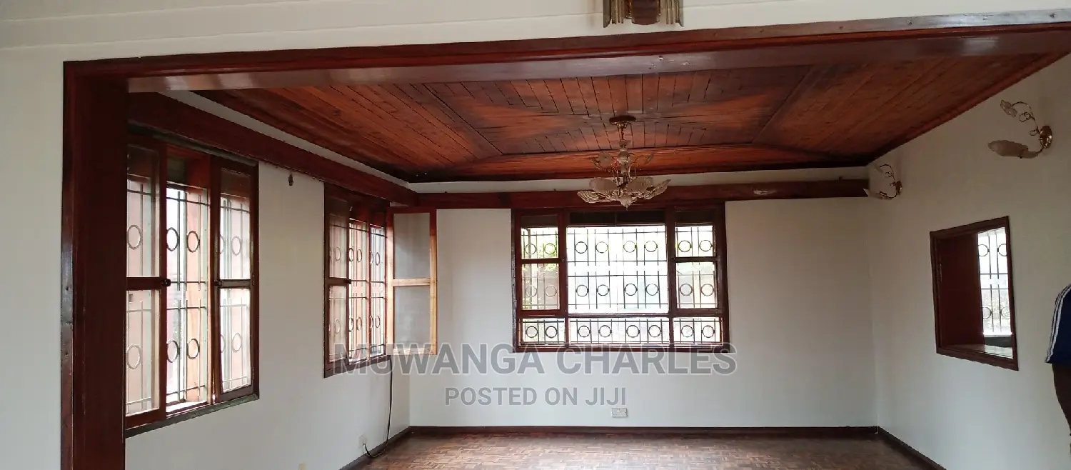 5bdrm Duplex in Fs Properties Ltd, Central Division for Rent