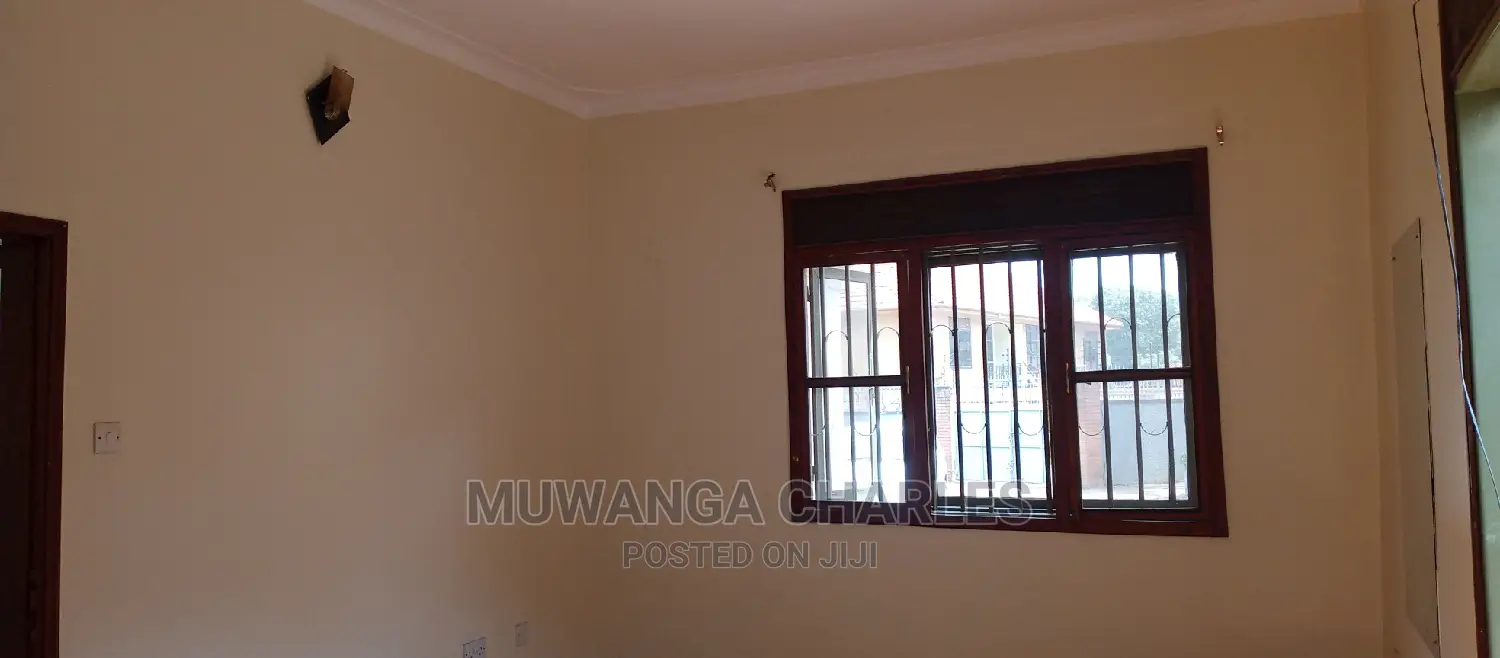 5bdrm Duplex in Fs Properties Ltd, Central Division for Rent