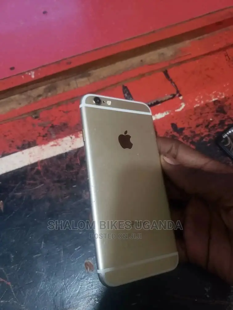 Apple iPhone 6 16 GB Gray