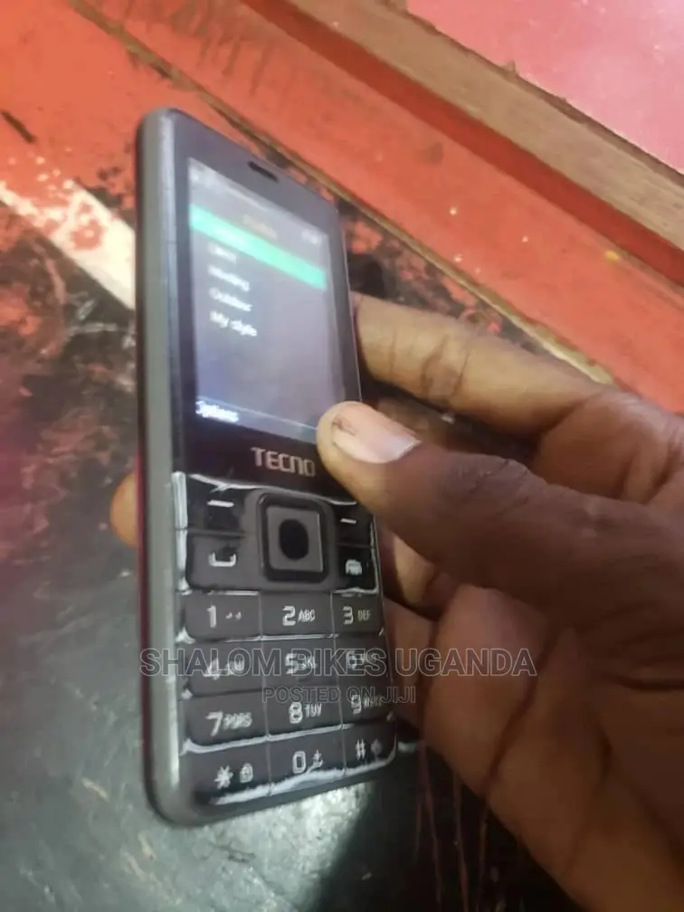 Tecno Q1 Gray