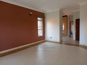 Furnished 6bdrm Mansion in Kira Tarmacked, Central Division for Sale