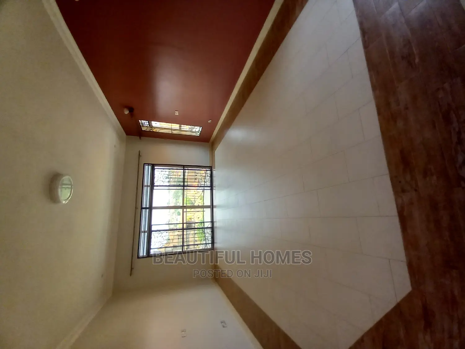 Furnished 6bdrm House in Kira Tarmacked for Sale