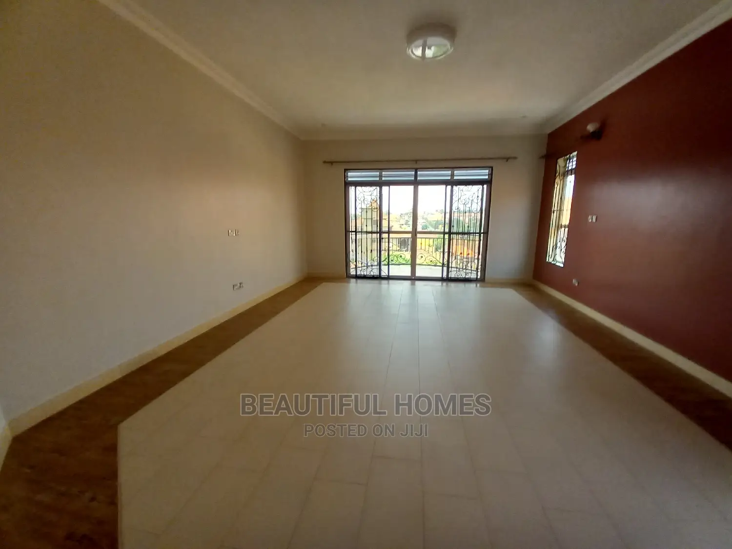 Furnished 6bdrm Mansion in Diplomat Zone, Kira for Sale