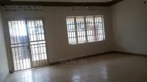 5bdrm Duplex in Kololo Property, Central Division for Rent