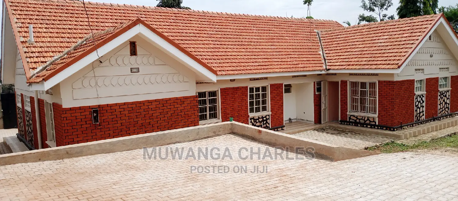 3bdrm House in Fs Properties Ltd, Central Division for Rent