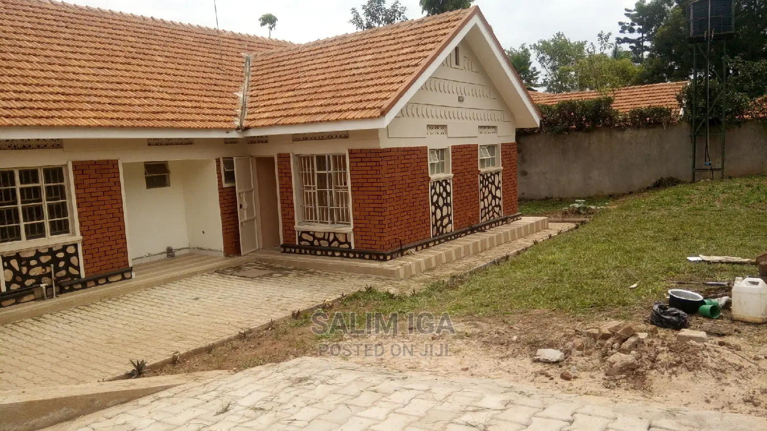 4bdrm Bungalow in Kololo Property, Central Division for Rent