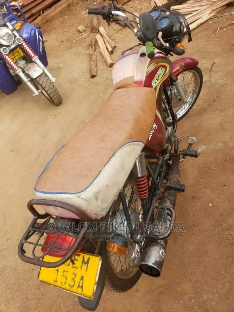 Mahindra Mojo 2019 Red