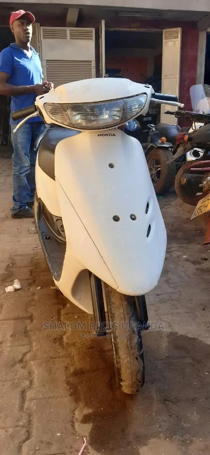 Honda Dio 2018 White