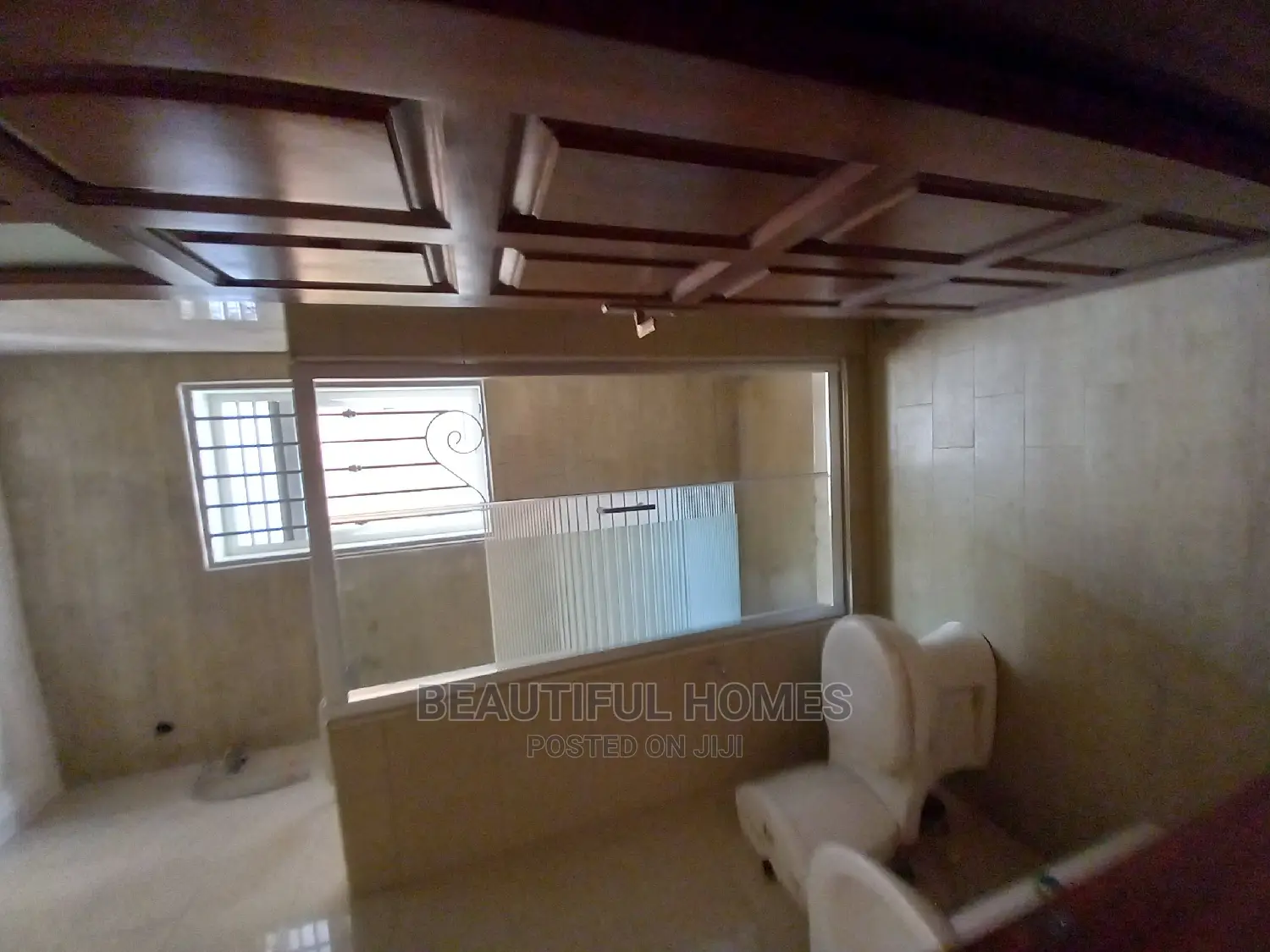 Furnished 2bdrm Apartment in Kisaasi, Central Division for Sale