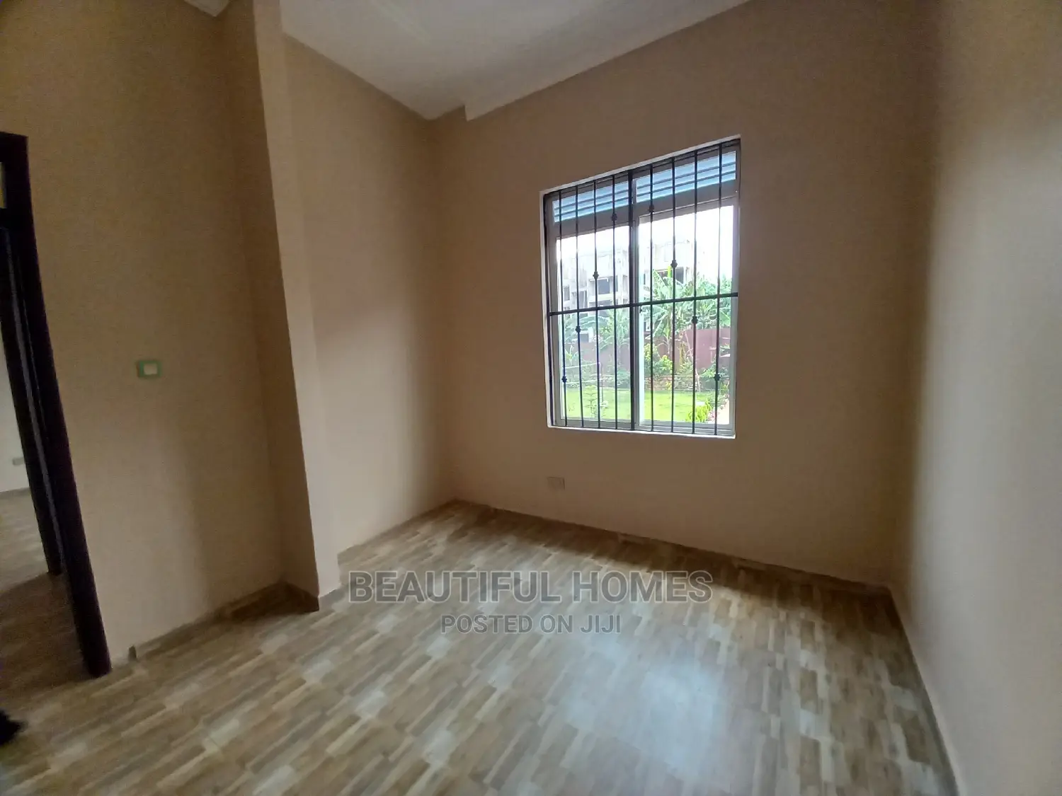 Furnished 2bdrm Apartment in Kisaasi, Central Division for Sale