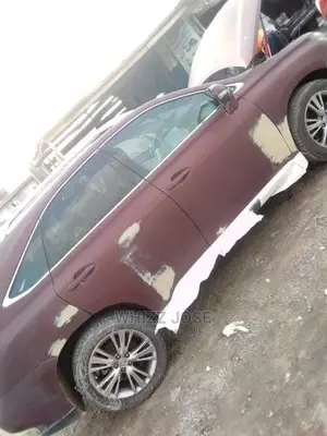 Car Spray Paint and Body Strangethen