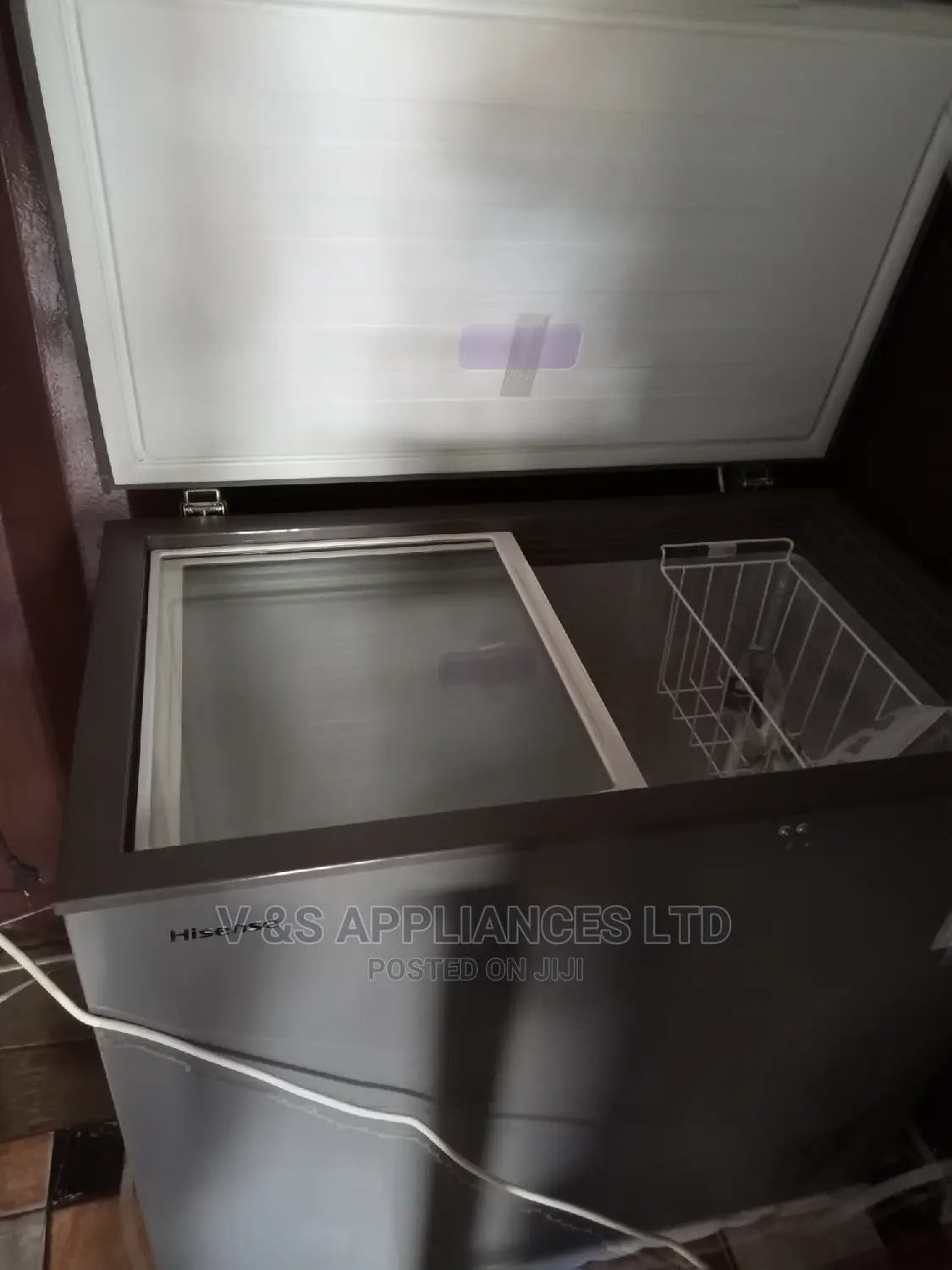260L Hisense Chest Freezer