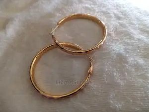 Quality and Unique Round Danglers Available
